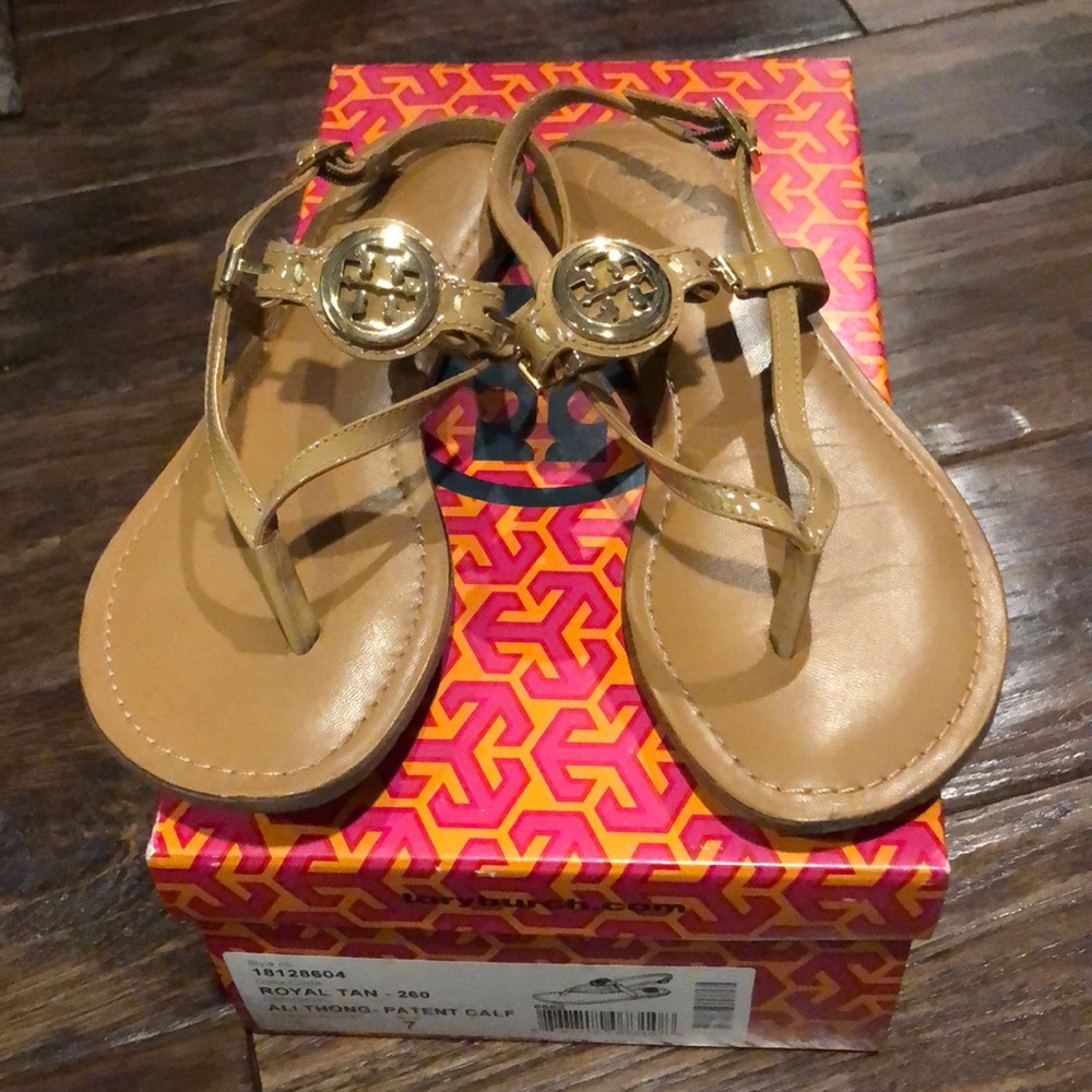 EUC Tory Burch Ali Thong Sandal